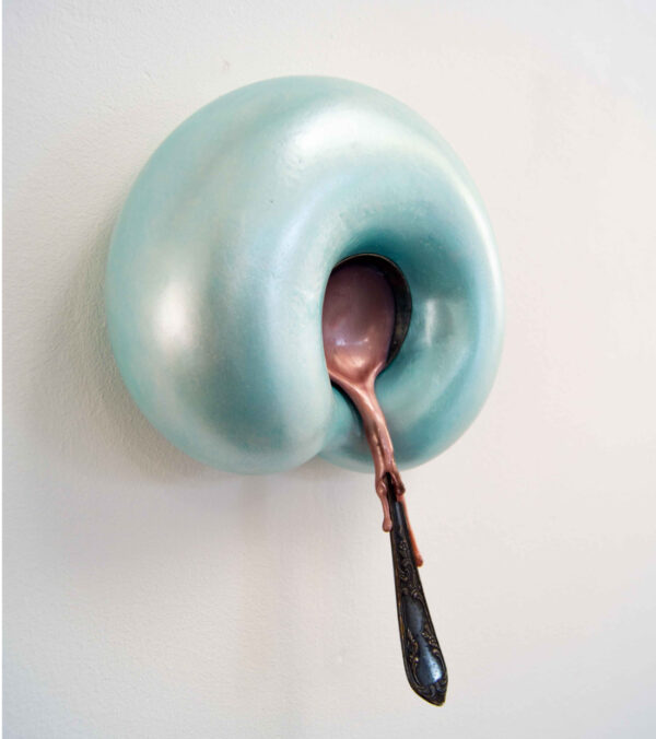 Kira Fröse • een theelepel baking soda en twee eetlepels suiker