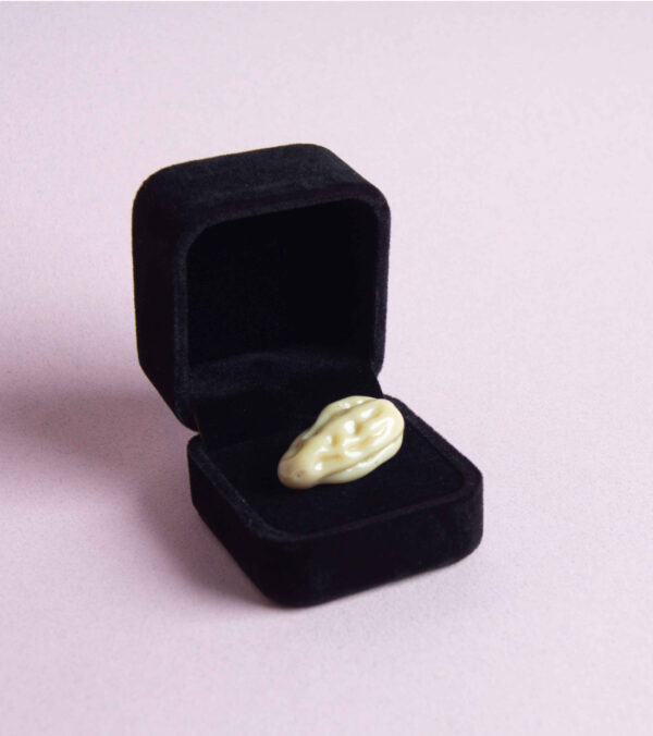 Kira Froese • Trouwgom